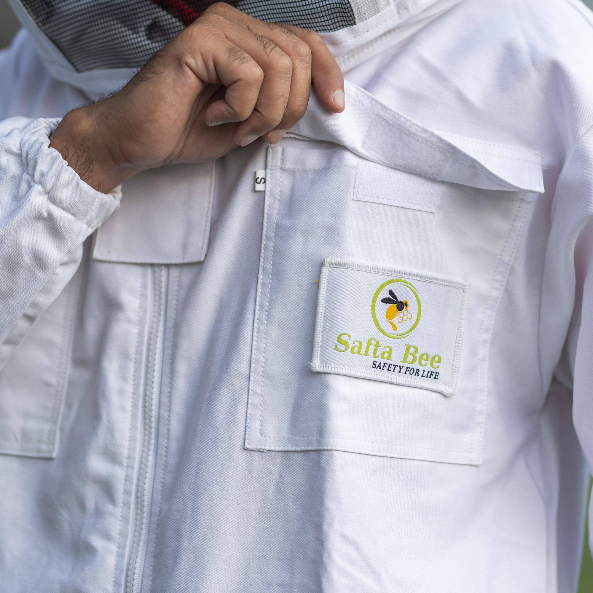 Outfit Bee Suit – Premium non-flammable beekeeping suit with fencing veil, 